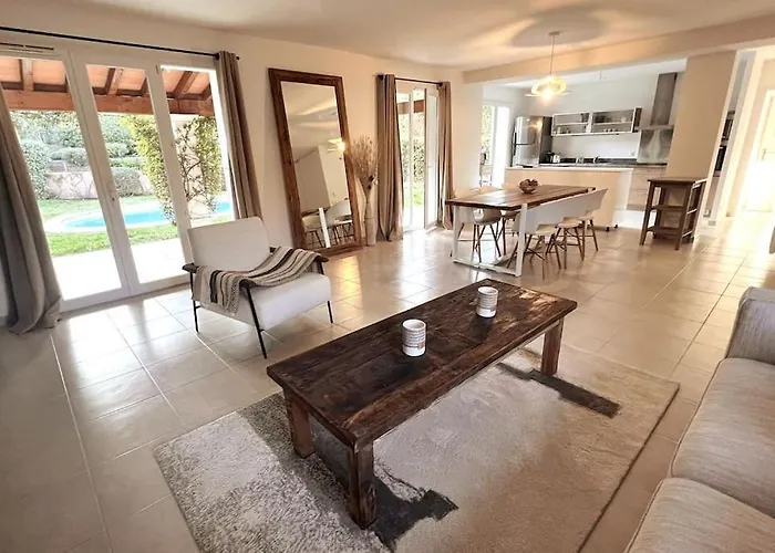 Charmante Villa Avec Piscine - Golfe St Tropez