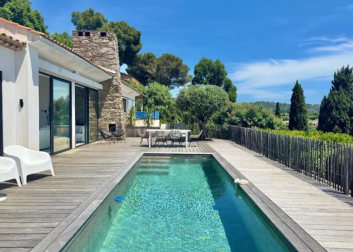 Magnifique Villa Avec Piscine, Vue Mer